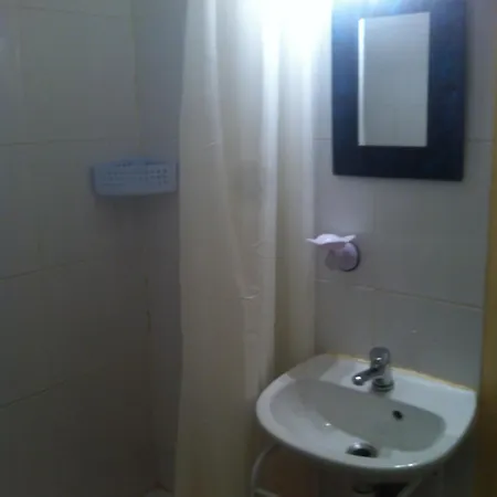 Confortable, Les Bains, 17 M² + Balcon Rennes-les-Bains