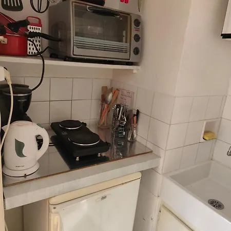 Confortable, Les Bains, 17 M² + Balcon *