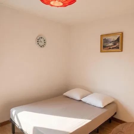 아파트 Confortable, Les Bains, 17 M² + Balcon