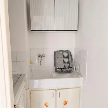 아파트 Confortable, Les Bains, 17 M² + Balcon *