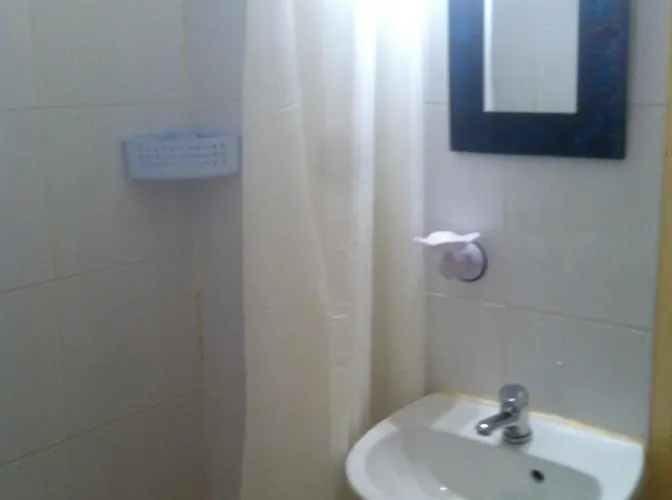 Confortable, Les Bains, 17 M² + Balcon Rennes-les-Bains