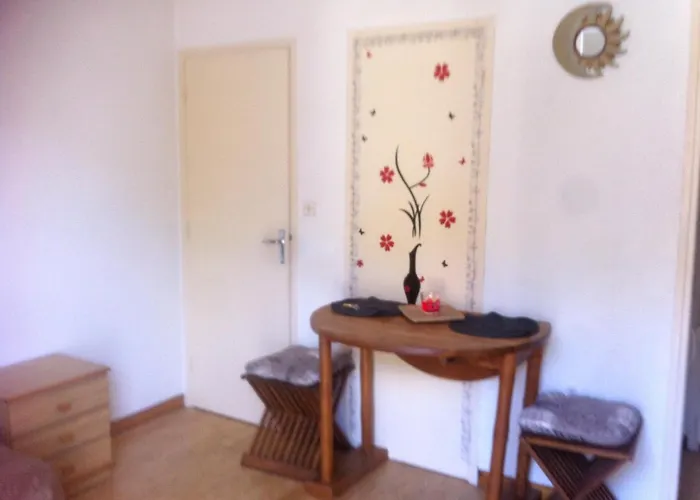 Confortable, Les Bains, 17 M² + Balcon Rennes-les-Bains